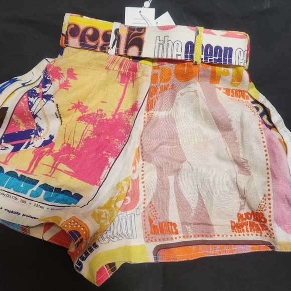 Zimmermann brightside flared short size 0, US size 2 - Picture 5 of 6